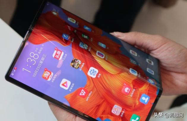 �A���ۯB�֙C11�°l�ۣ�1.7�f��Mate X�кβ�ͬ�����Α���׃����